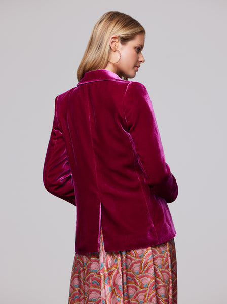 LIZ BLAZER