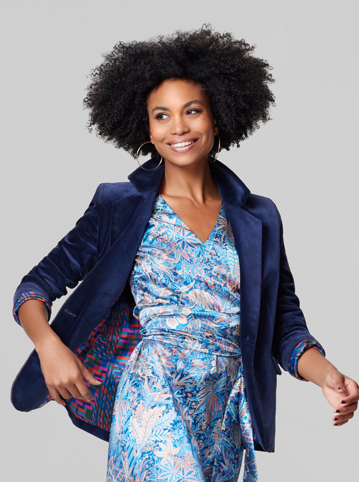 LIZ BLAZER